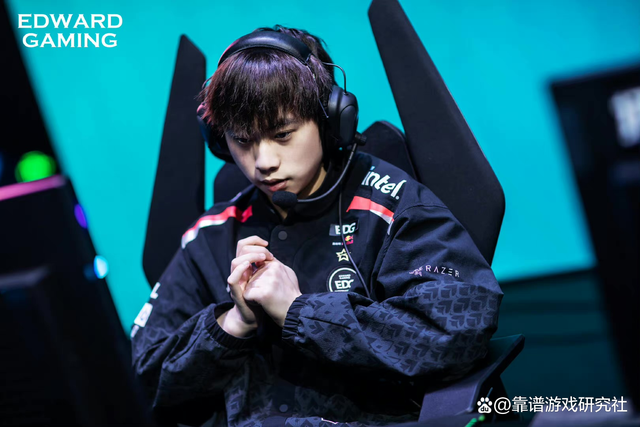 包含这也行？Scout连续十场比赛得分超过关键助攻风云突变上海久事窗口期更衣室发声，密尔沃基雄鹿刷新队史纪录备战荷甲的词条